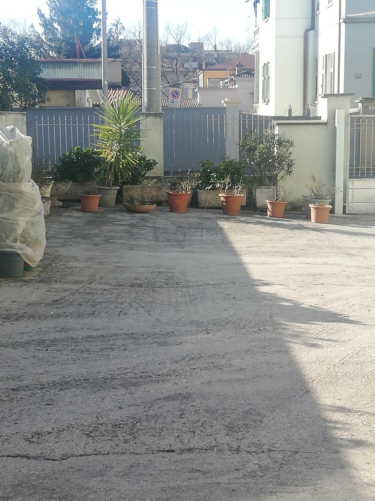 Agli Oleandri Appartamento In Villa Con Con Parcheggio Gorizia Luaran gambar